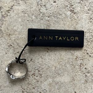 NWT - Ann Taylor twisted metal ring, size 6